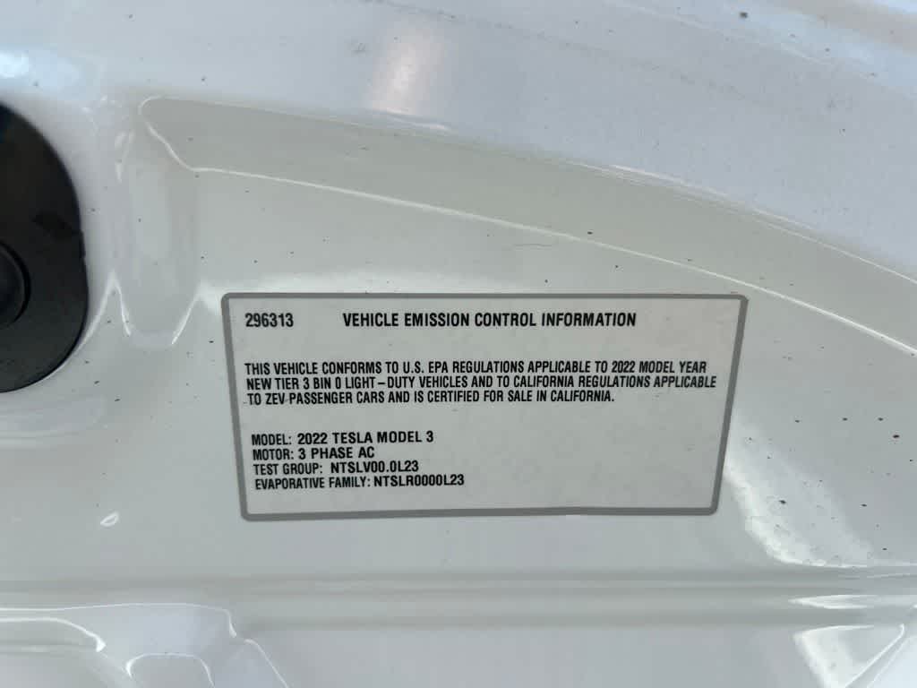 Thumbnail: 2022 Tesla Model 3 - 7