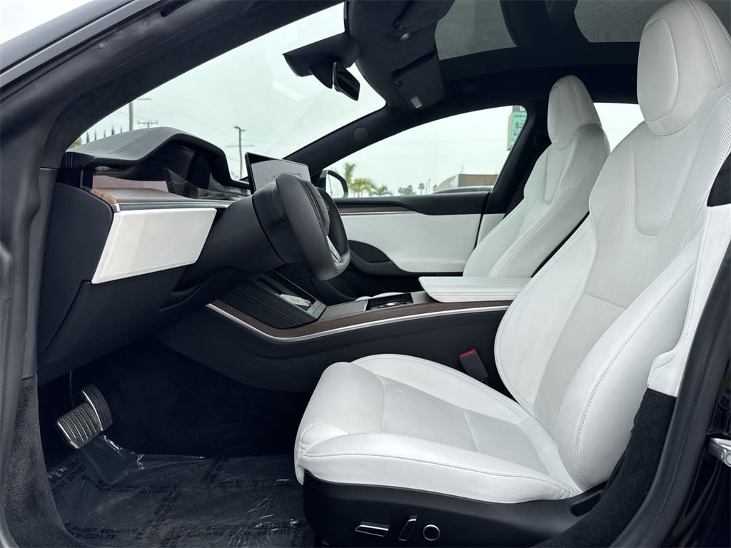 Thumbnail: 2023 Tesla Model S - 9