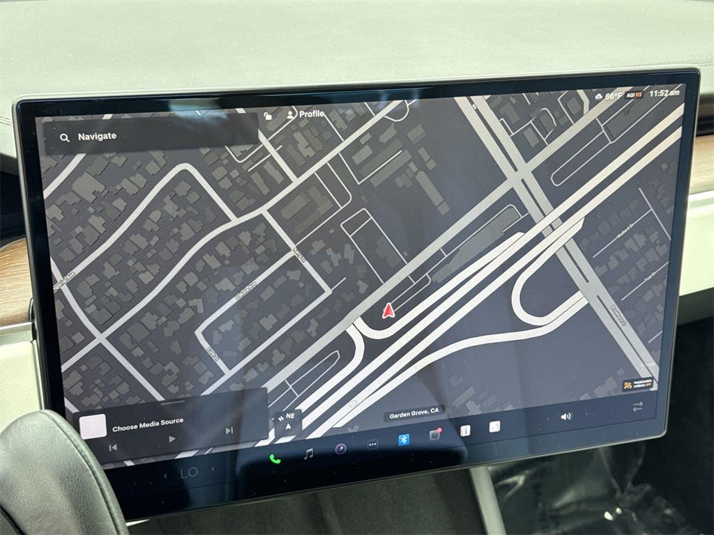 Thumbnail: 2023 Tesla Model S - 22