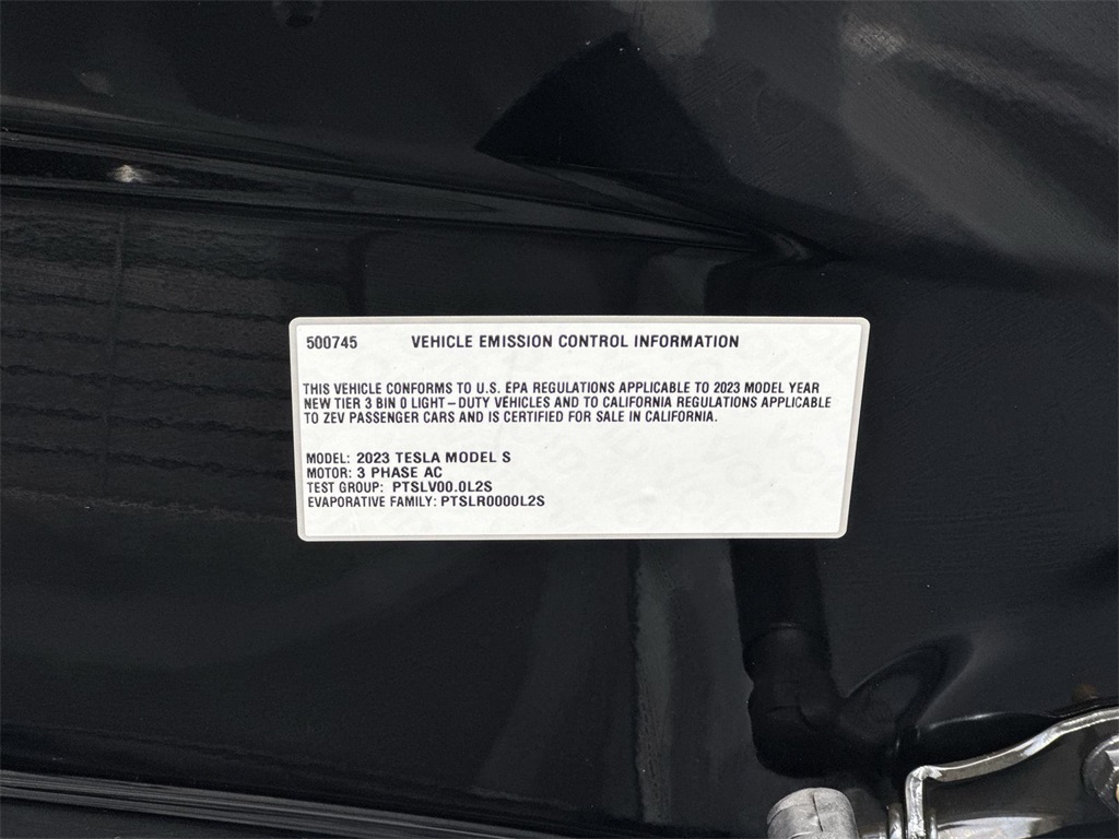 Thumbnail: 2023 Tesla Model S - 15