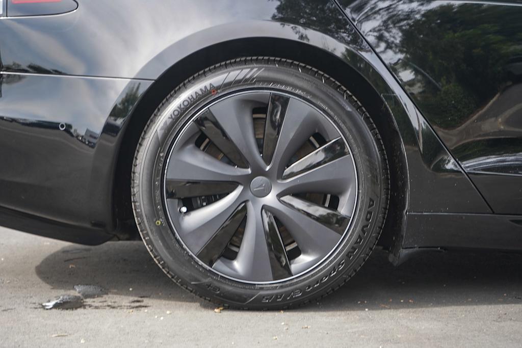 Thumbnail: 2023 Tesla Model S - 6