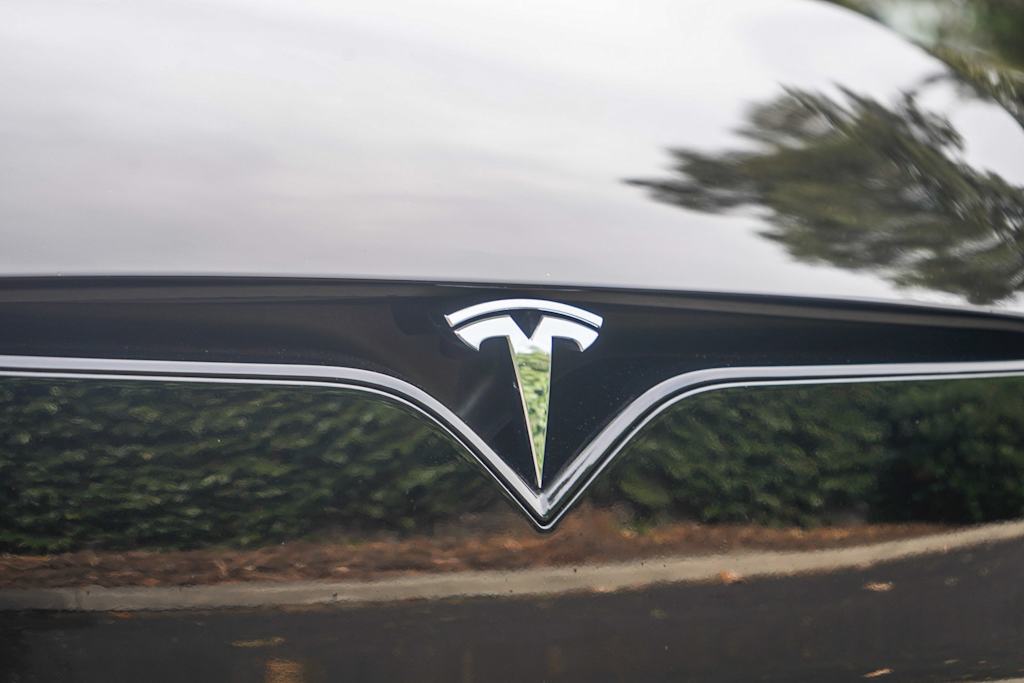 Thumbnail: 2023 Tesla Model S - 18