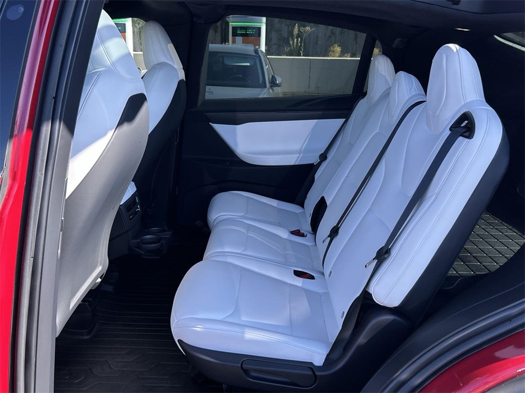 Thumbnail: 2021 Tesla Model X - 12