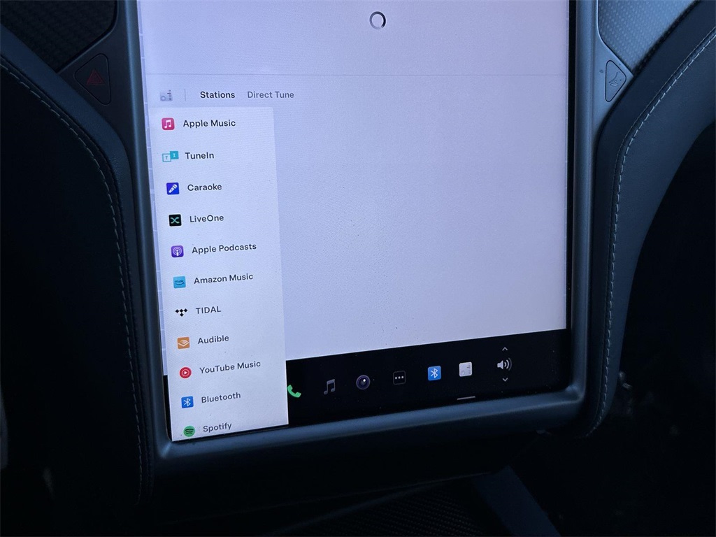 Thumbnail: 2021 Tesla Model X - 33