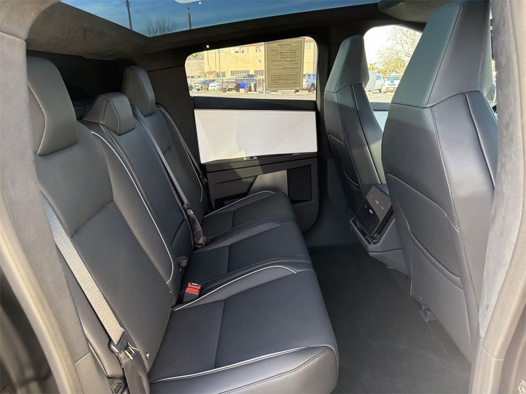 Thumbnail: 2024 Tesla Cybertruck - 37