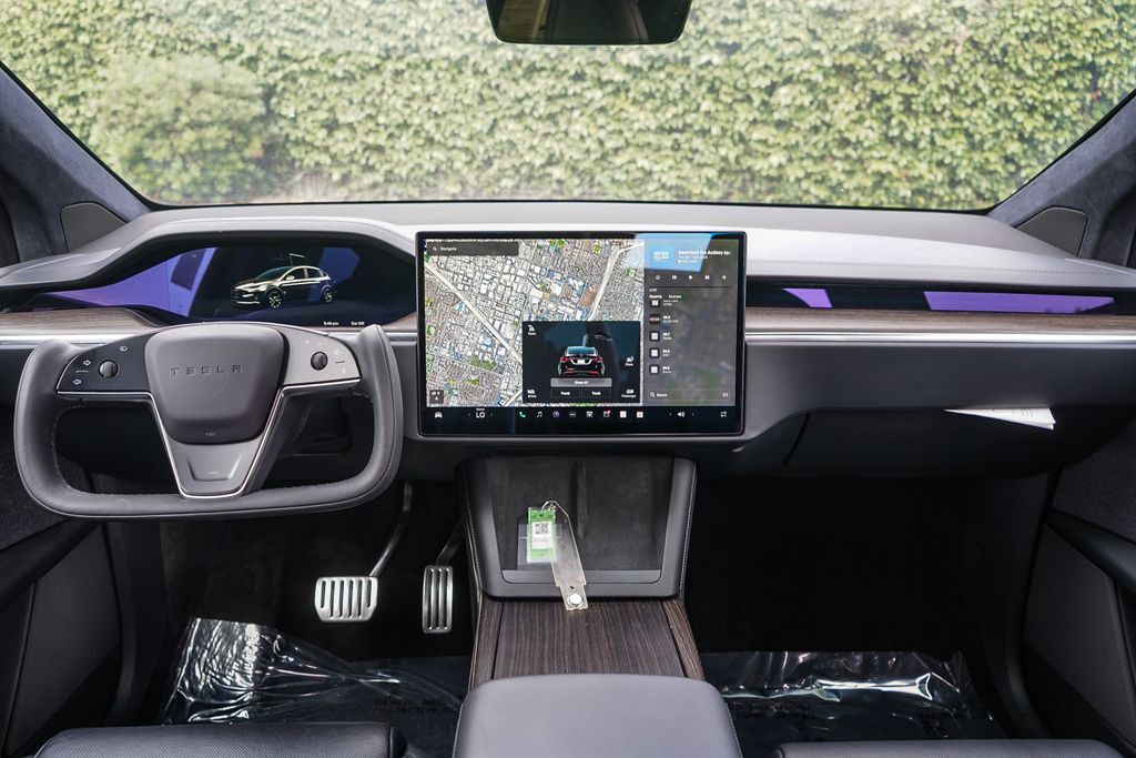 Thumbnail: 2023 Tesla Model X - 2