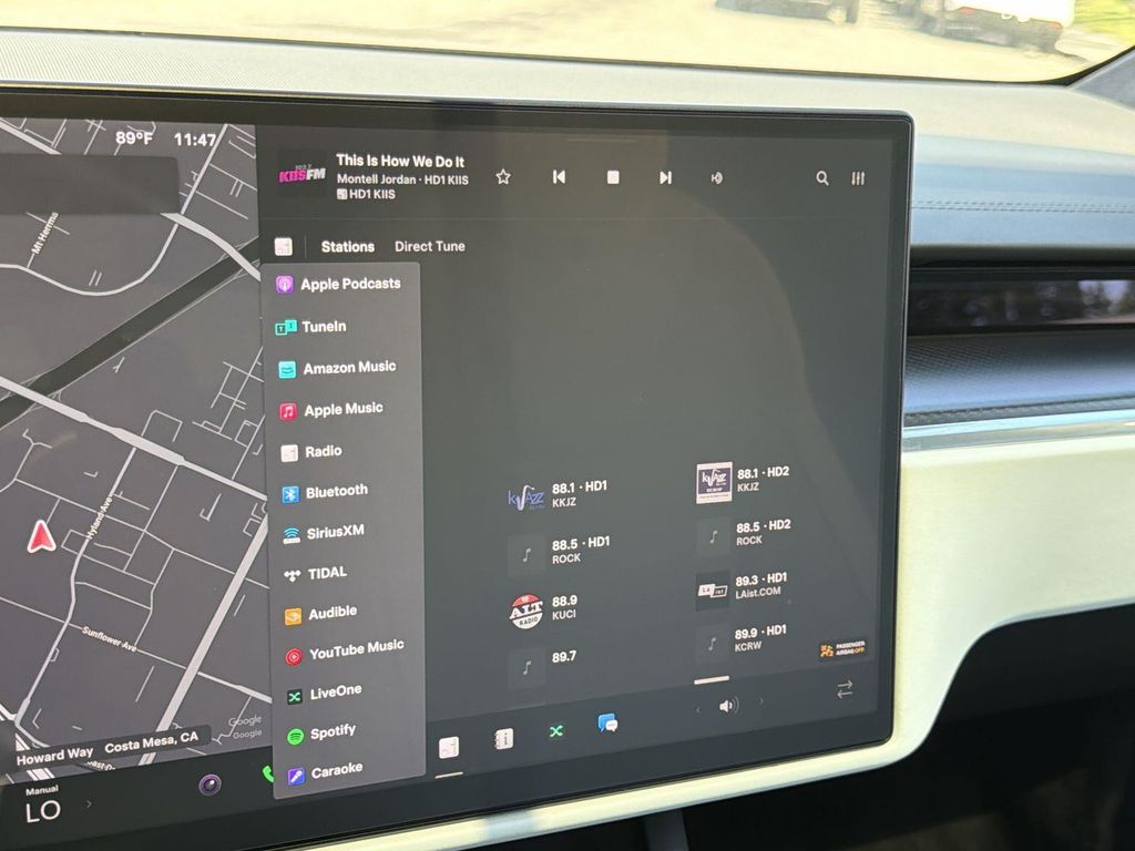 Thumbnail: 2022 Tesla Model X - 24