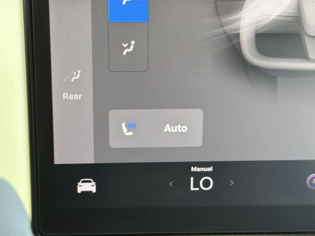 Thumbnail: 2022 Tesla Model X - 26