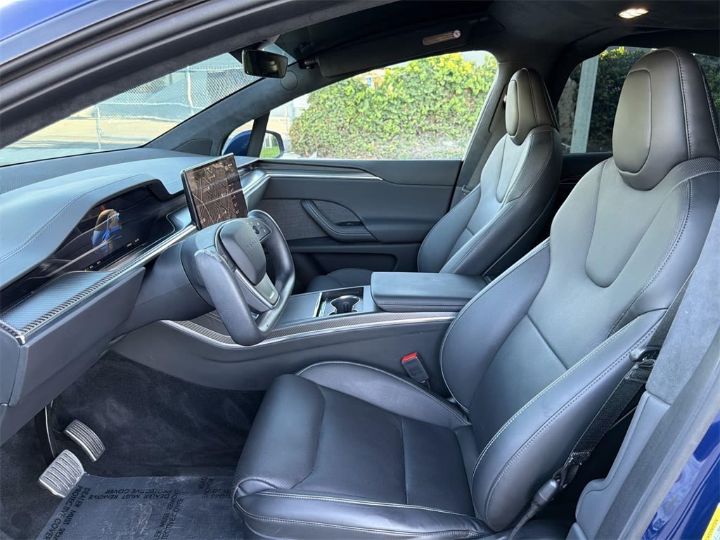 Thumbnail: 2022 Tesla Model X - 10