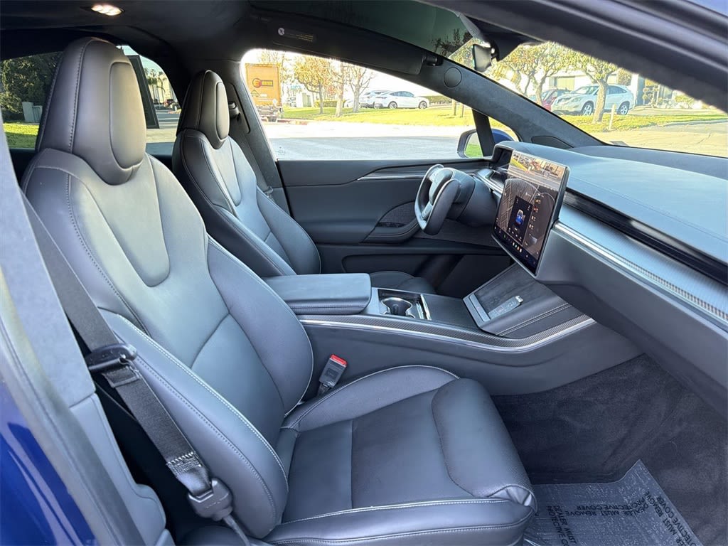 Thumbnail: 2022 Tesla Model X - 39