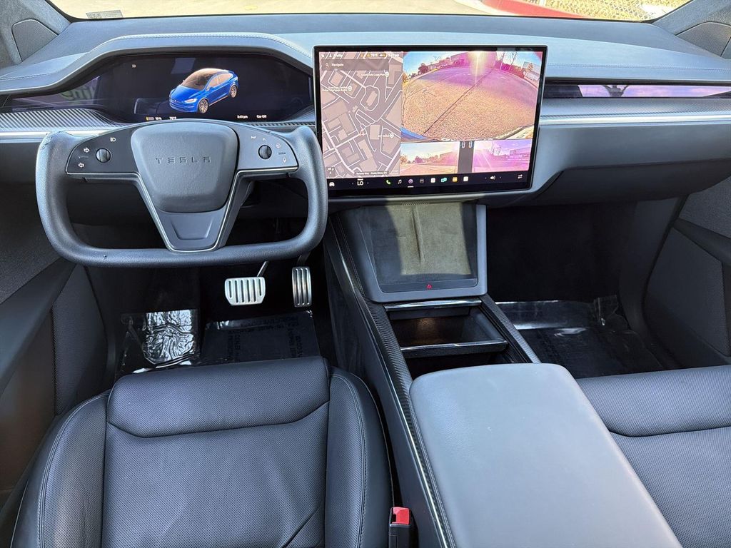 Thumbnail: 2022 Tesla Model X - 2