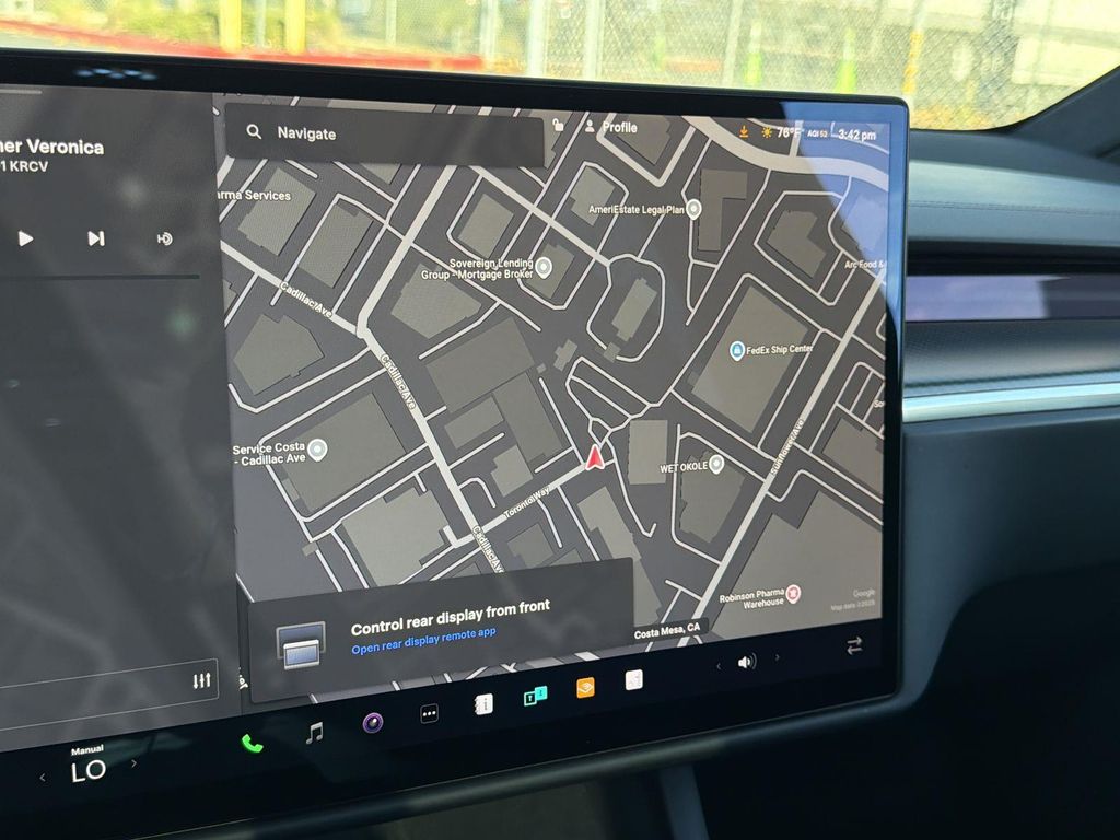 Thumbnail: 2022 Tesla Model X - 13