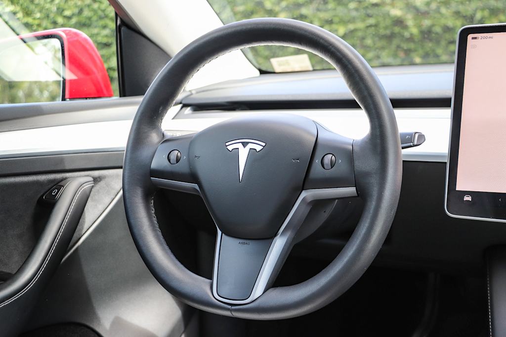 Thumbnail: 2023 Tesla Model Y - 7