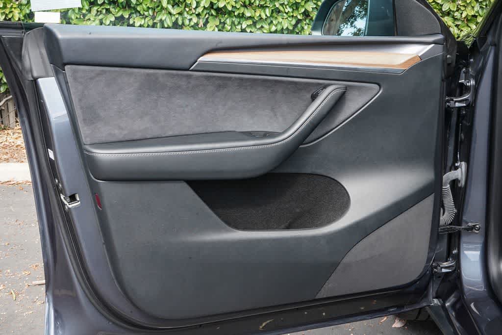 Thumbnail: 2023 Tesla Model Y - 22