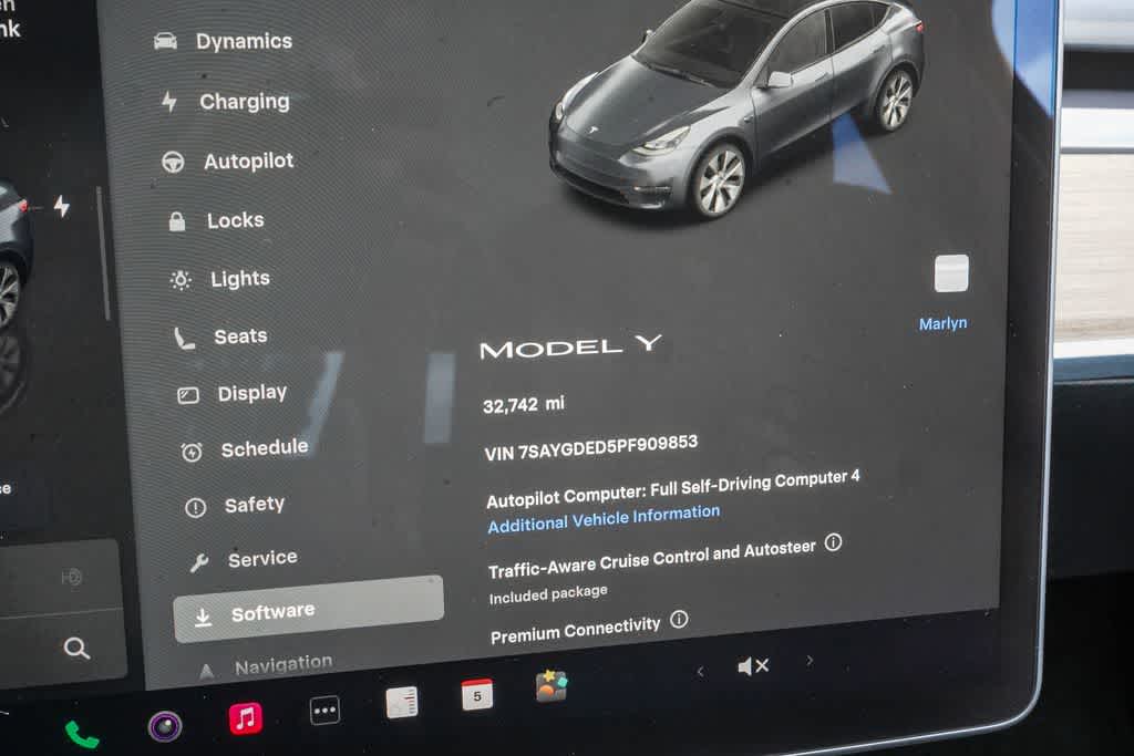 Thumbnail: 2023 Tesla Model Y - 26