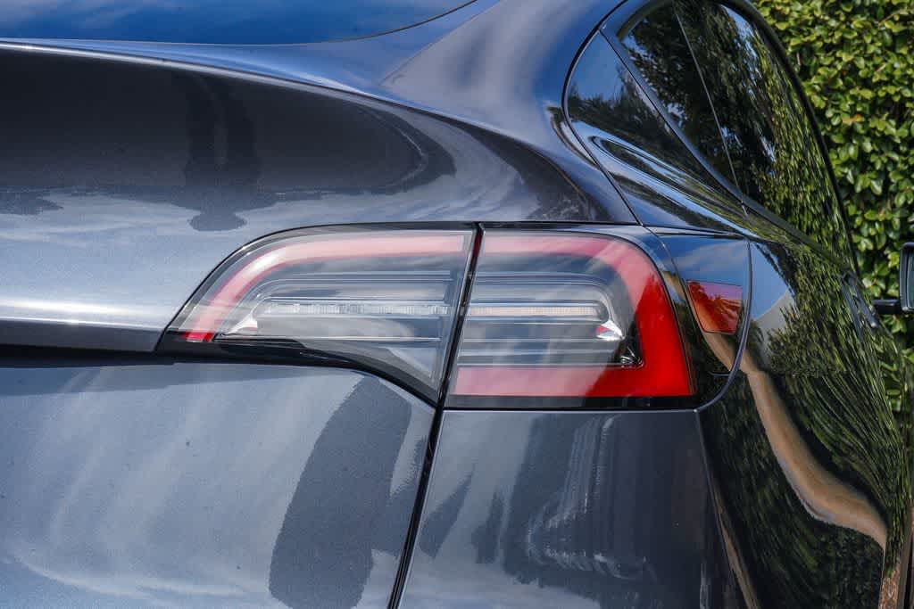 Thumbnail: 2023 Tesla Model Y - 18