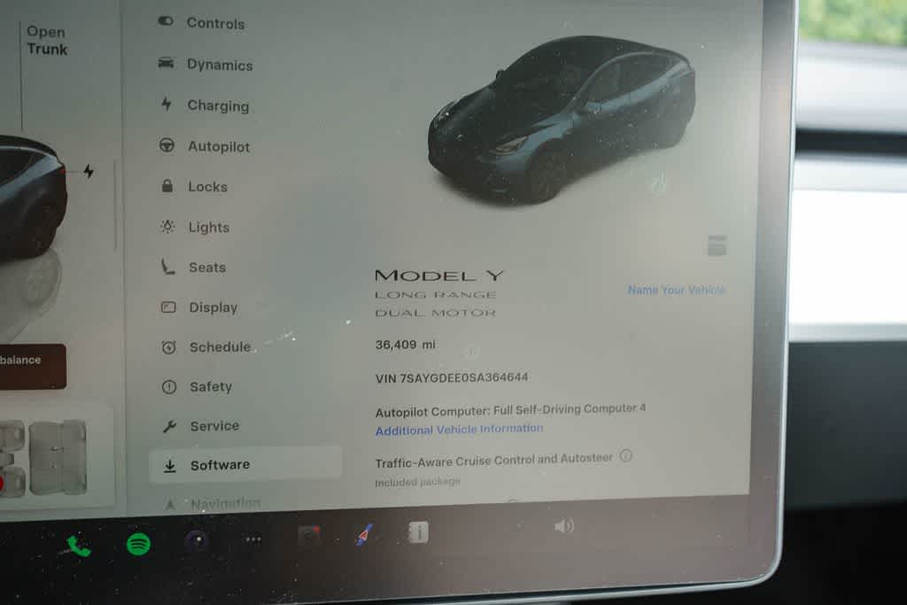 Thumbnail: 2025 Tesla Model Y - 24