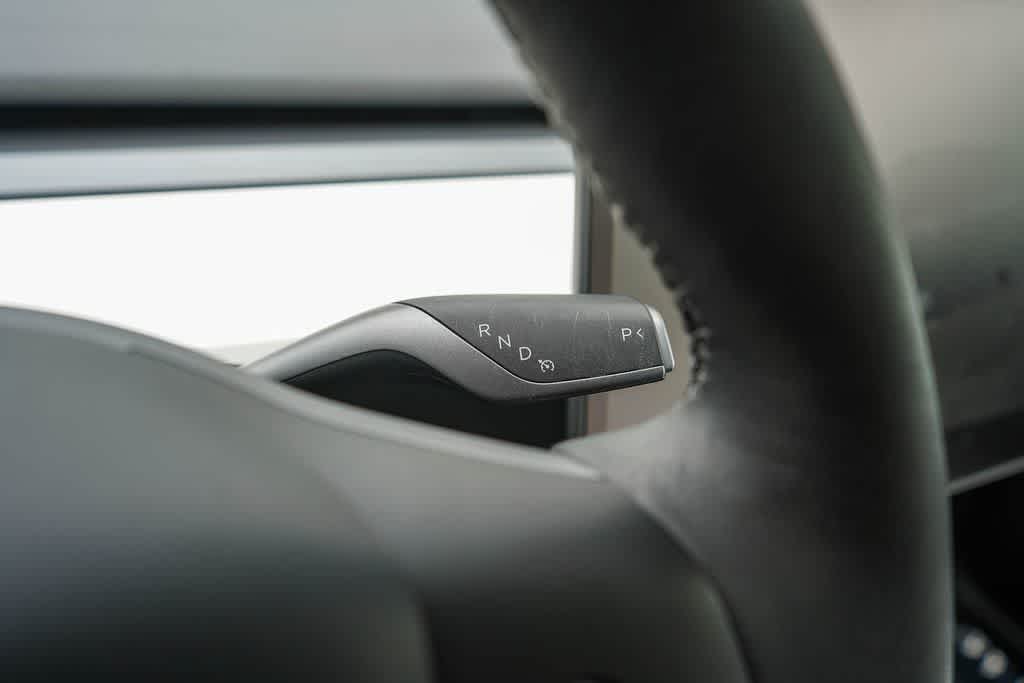 Thumbnail: 2025 Tesla Model Y - 22