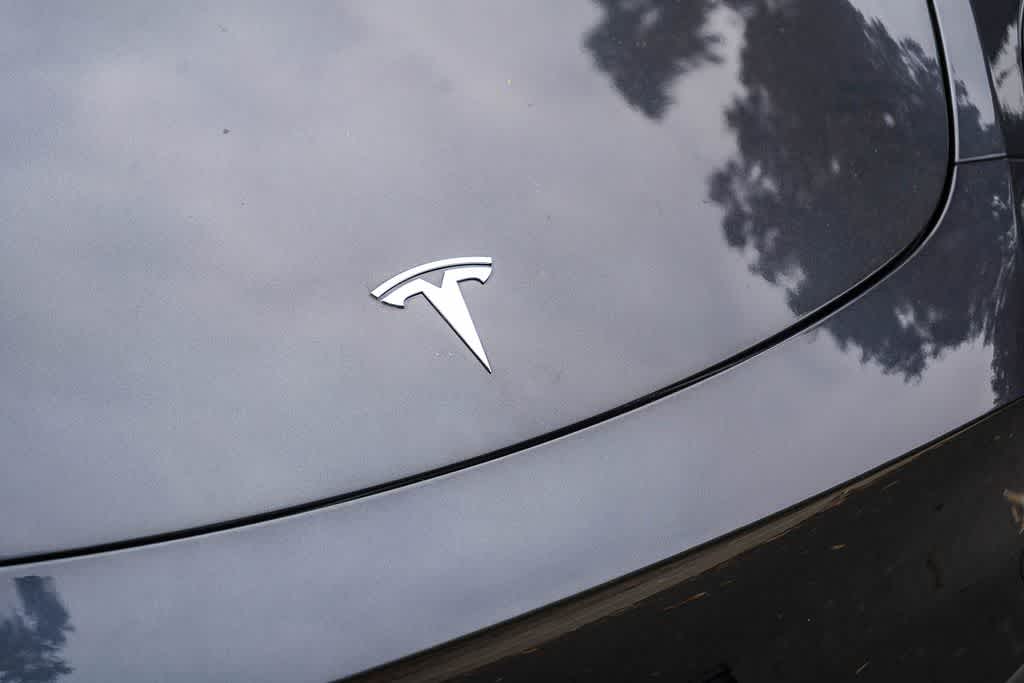 Thumbnail: 2025 Tesla Model Y - 6