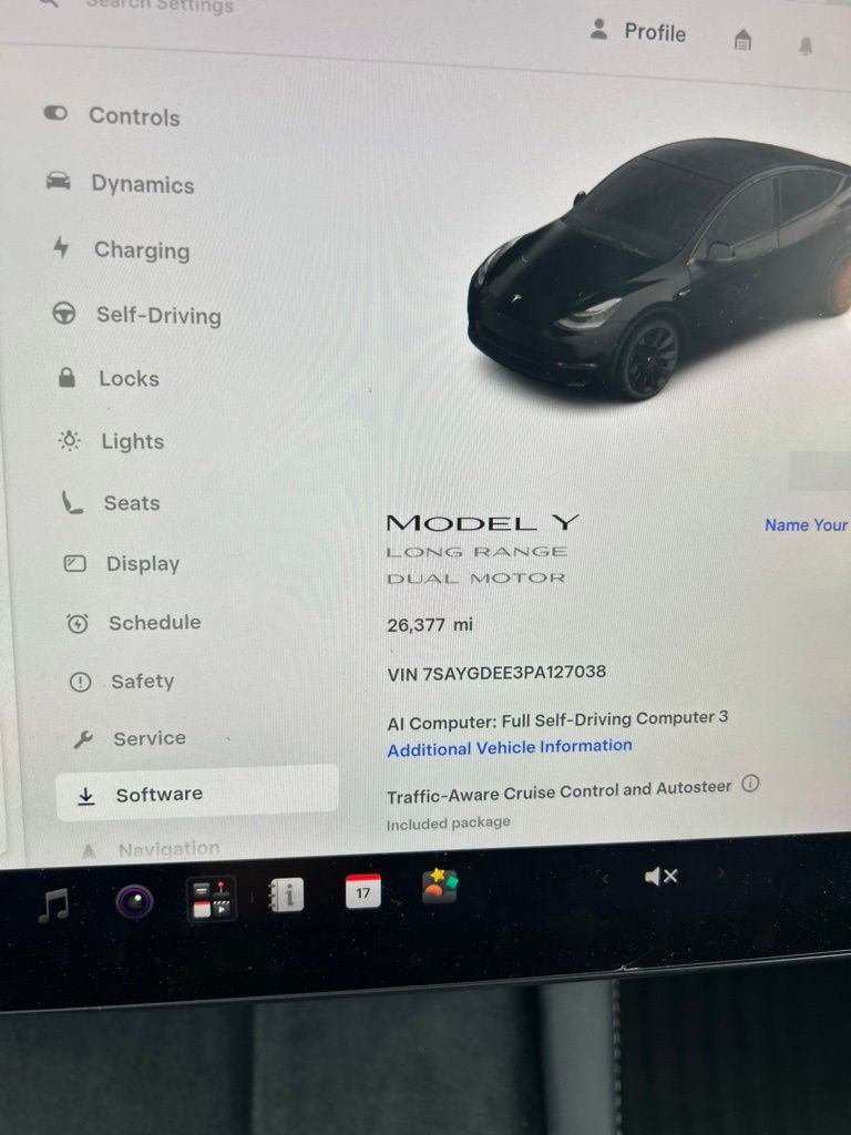 Thumbnail: 2023 Tesla Model Y - 12