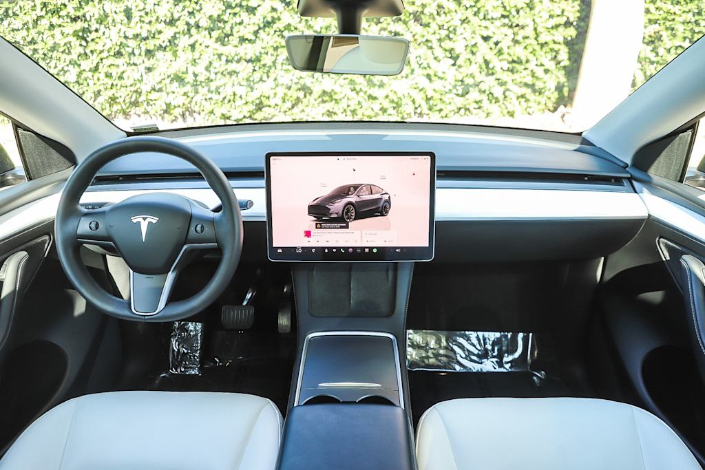 Thumbnail: 2023 Tesla Model Y - 2