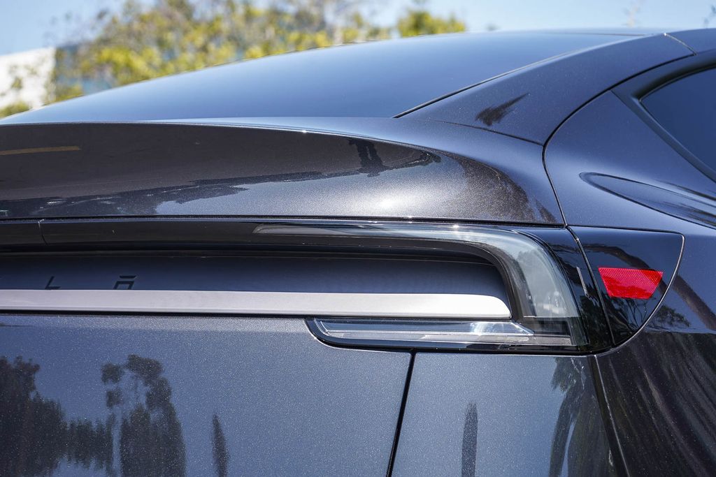 Thumbnail: 2026 Tesla Model Y - 17