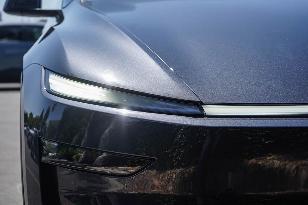 Thumbnail: 2026 Tesla Model Y - 19