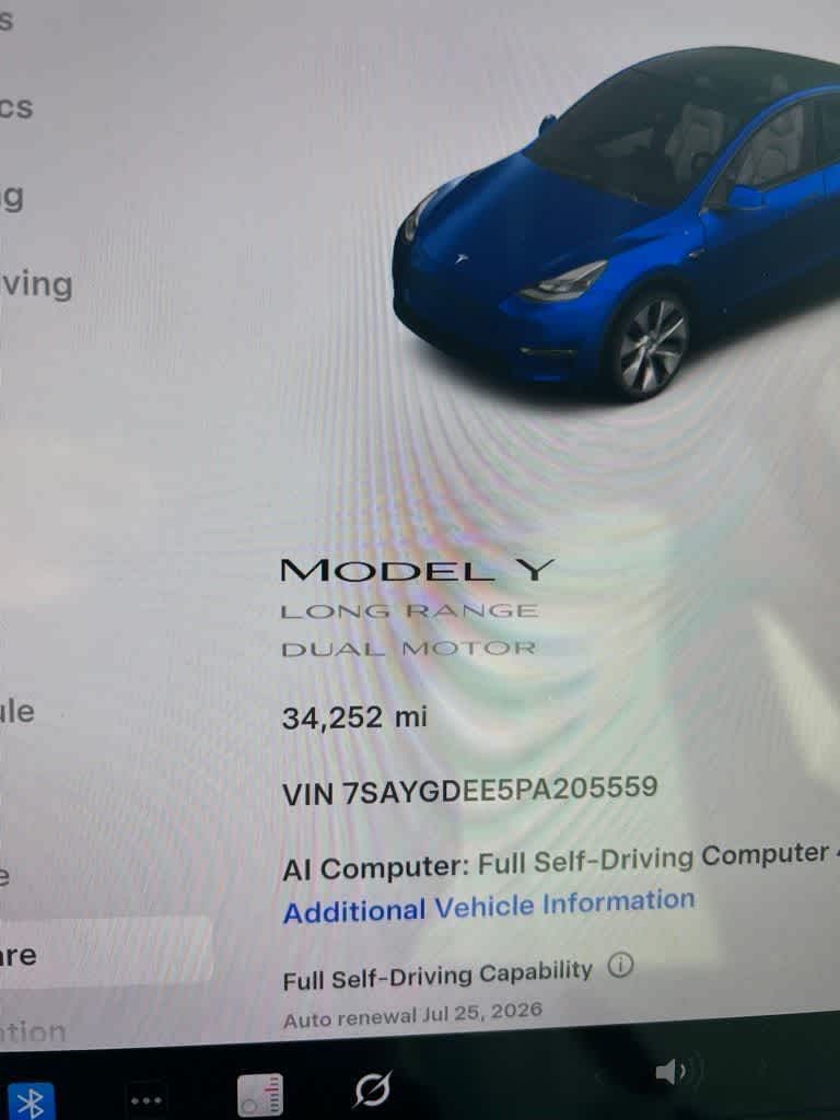 Thumbnail: 2023 Tesla Model Y - 9