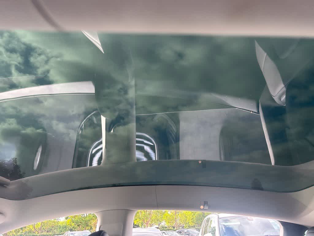 Thumbnail: 2024 Tesla Model Y - 9