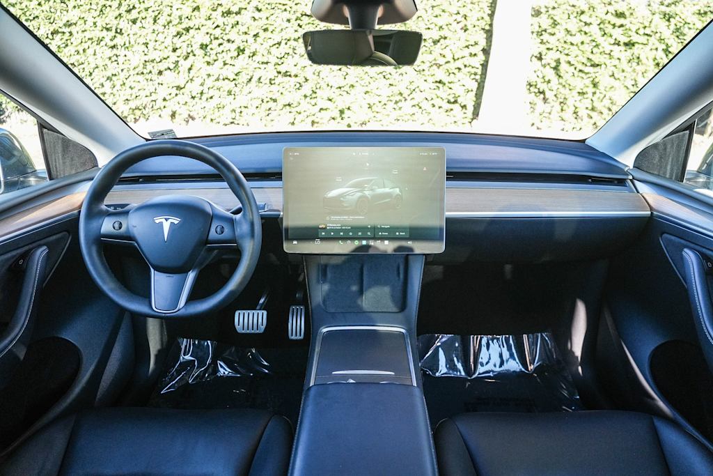 Thumbnail: 2023 Tesla Model Y - 2