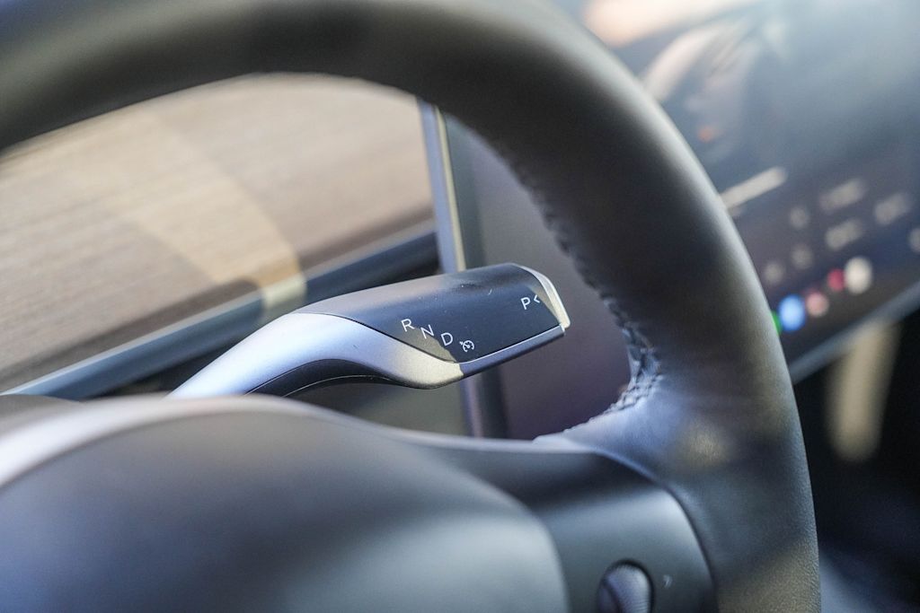 Thumbnail: 2023 Tesla Model Y - 21