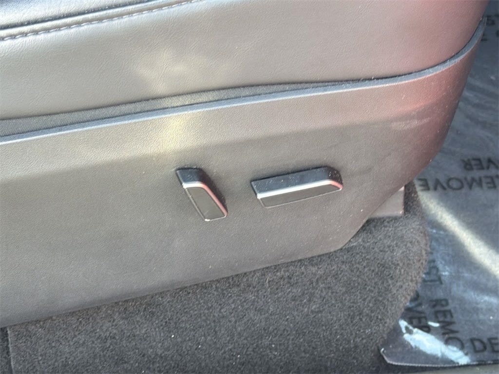 Thumbnail: 2023 Tesla Model Y - 38