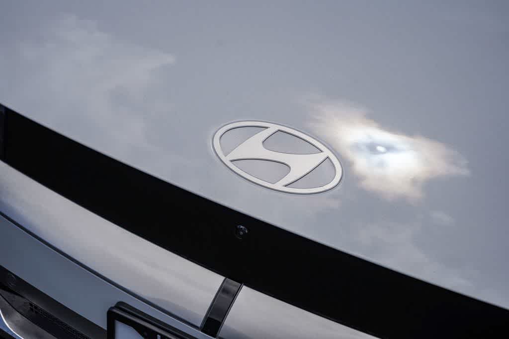 Thumbnail: 2026 Hyundai Ioniq 5 - 22