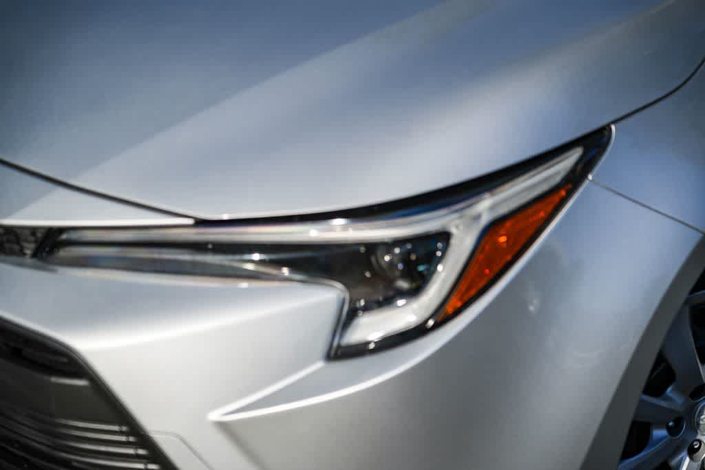 Thumbnail: 2024 Toyota Corolla - 16
