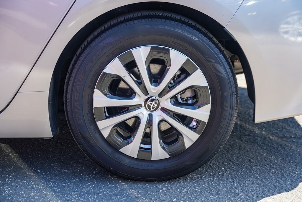 Thumbnail: 2021 Toyota Prius Prime - 7
