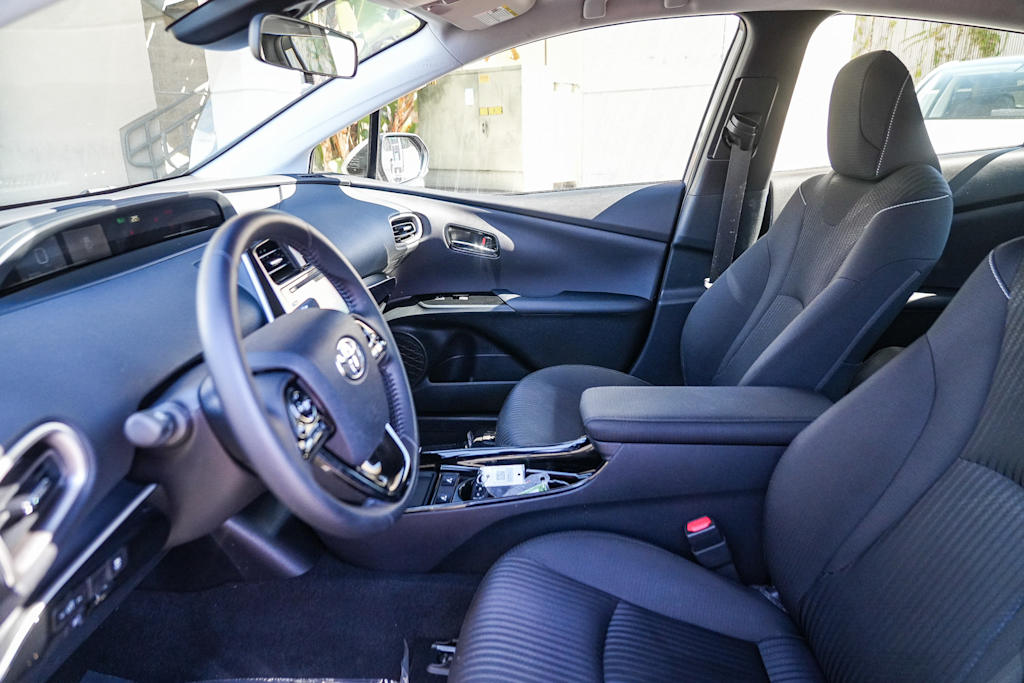 Thumbnail: 2021 Toyota Prius Prime - 11