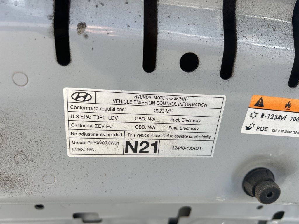 Thumbnail: 2023 Hyundai Ioniq 5 - 8