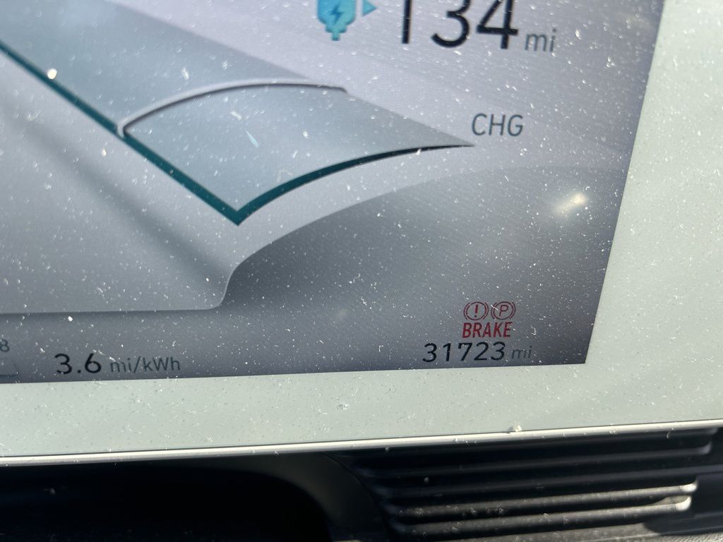 Thumbnail: 2023 Hyundai Ioniq 5 - 11