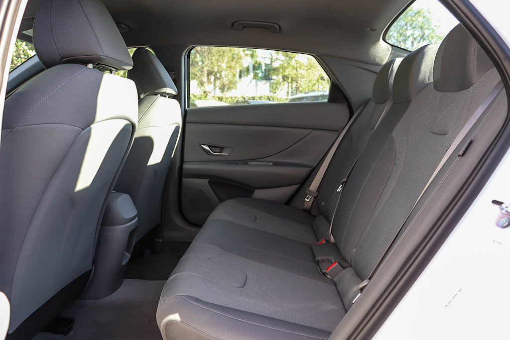 Thumbnail: 2026 Hyundai Elantra - 12