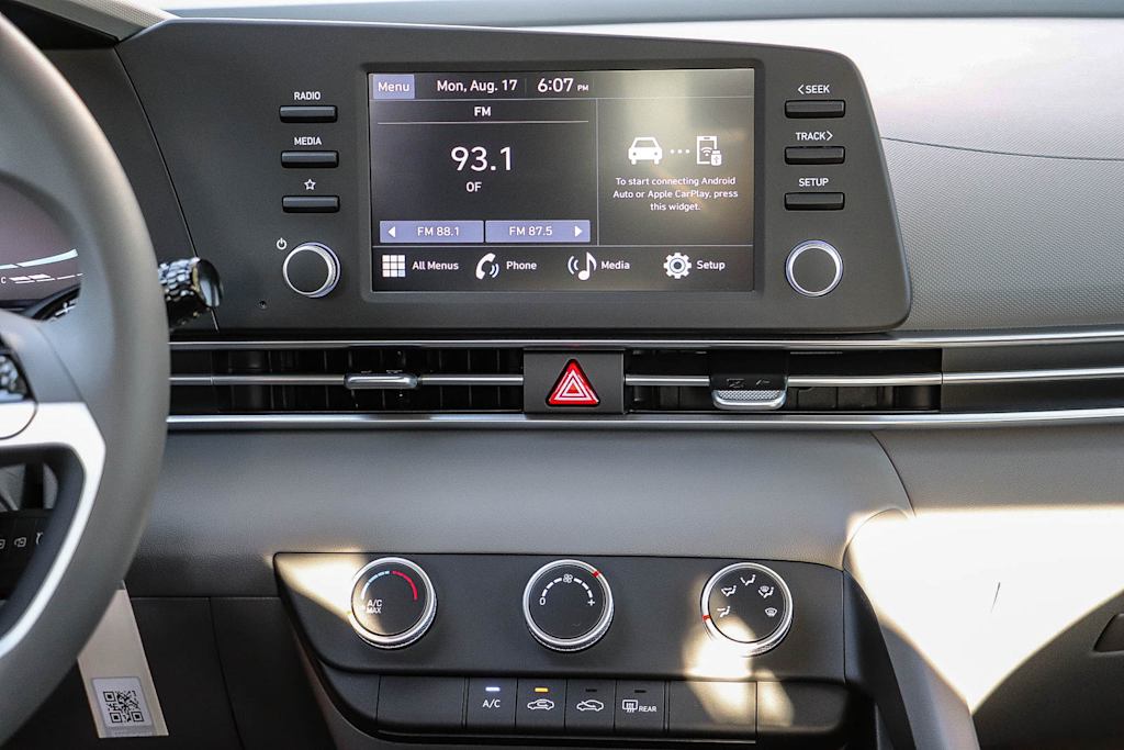 Thumbnail: 2026 Hyundai Elantra - 13