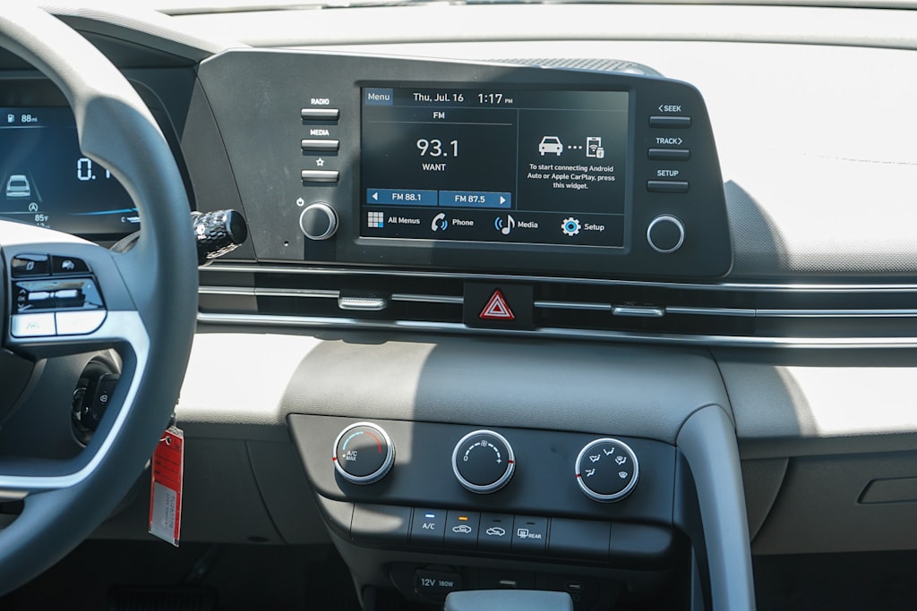 Thumbnail: 2026 Hyundai Elantra - 10