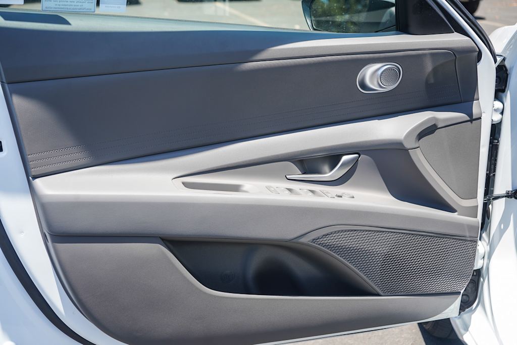 Thumbnail: 2026 Hyundai Elantra - 19