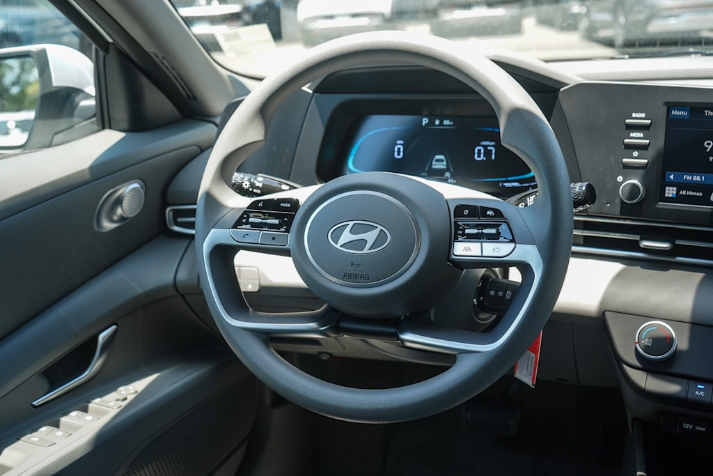 Thumbnail: 2026 Hyundai Elantra - 6
