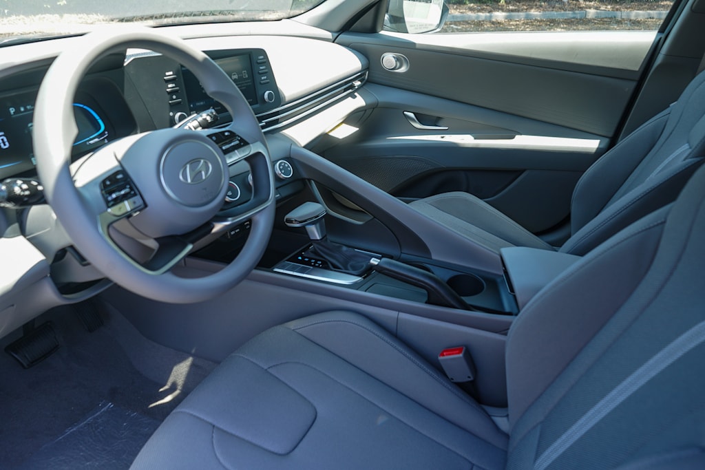 Thumbnail: 2026 Hyundai Elantra - 9