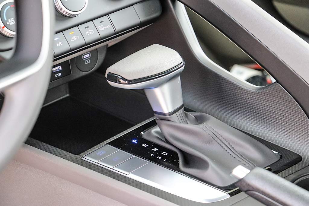 Thumbnail: 2026 Hyundai Elantra - 13