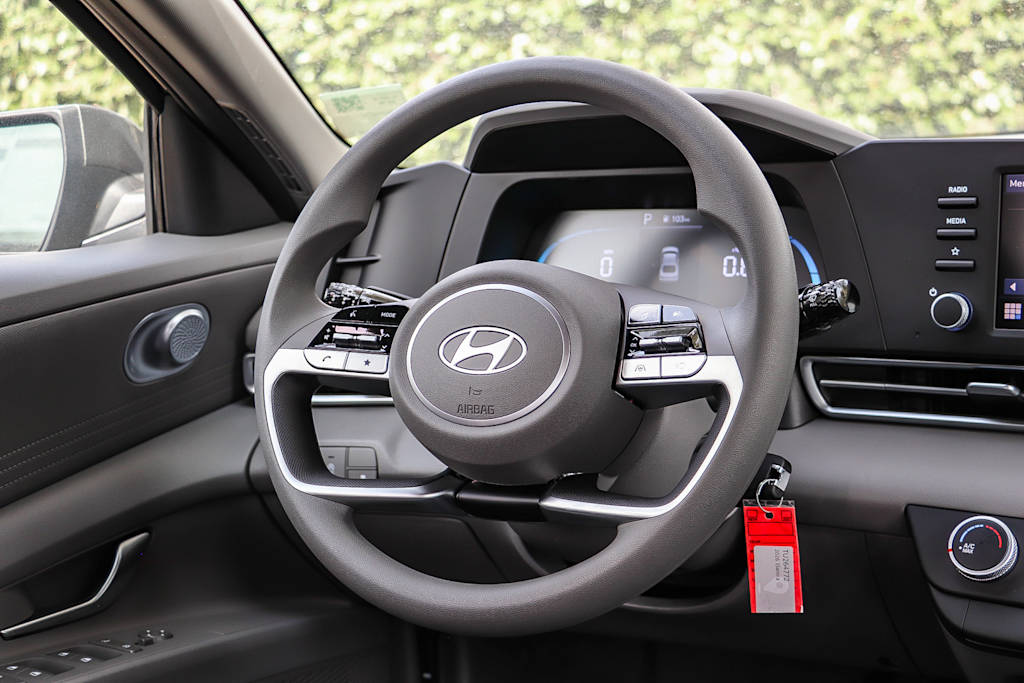 Thumbnail: 2026 Hyundai Elantra - 8