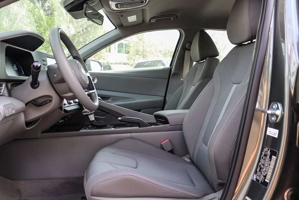 Thumbnail: 2026 Hyundai Elantra - 10