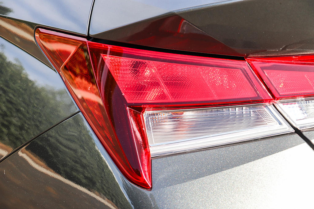 Thumbnail: 2025 Hyundai Elantra - 15