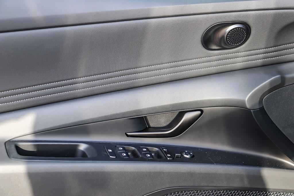 Thumbnail: 2026 Hyundai Elantra - 19
