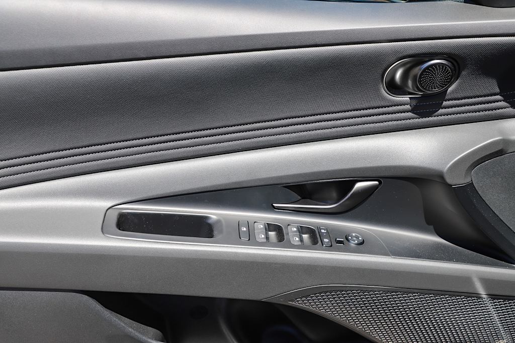 Thumbnail: 2026 Hyundai Elantra - 23